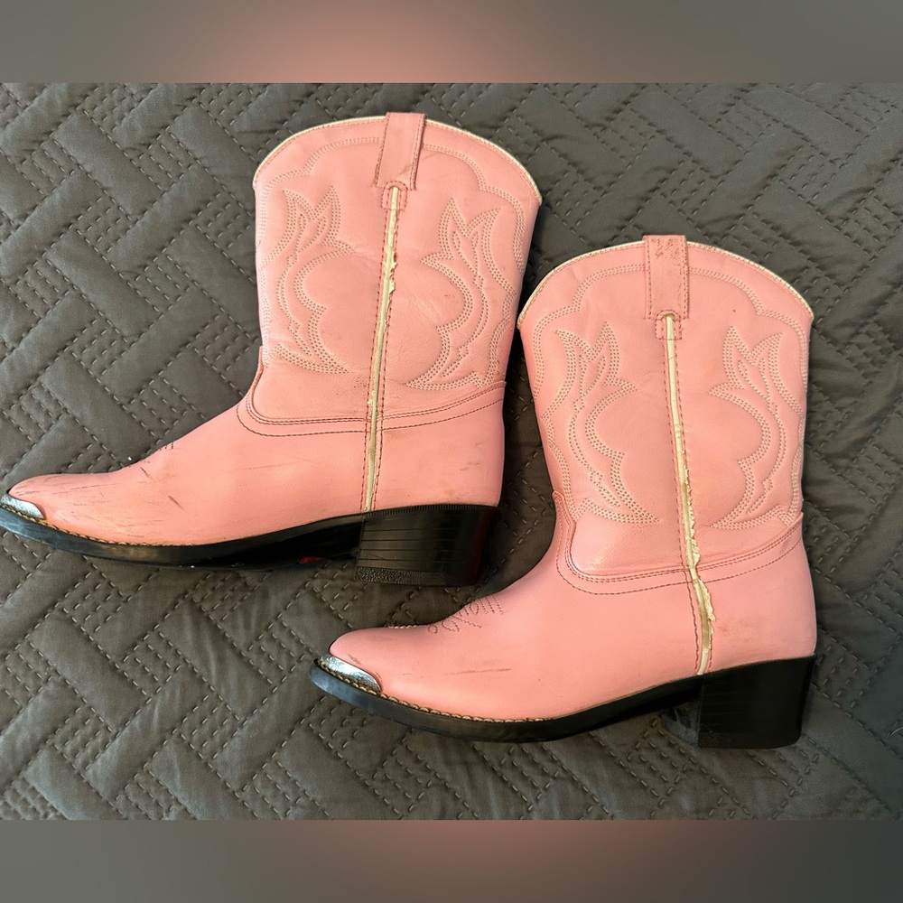Durango pink cowboy boots